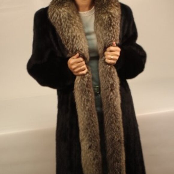 Vintage Full-Length Mink & Fox Coat - Picture 12 of 16